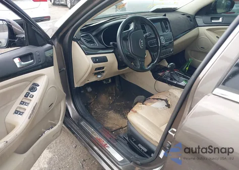 2014 Kia Cadenza Premium z USA, uszkodzony, nr VIN KNALN4D77E5128028